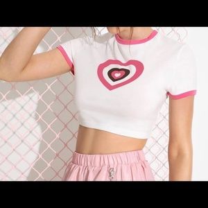 ROMWE crop heart t-shirt